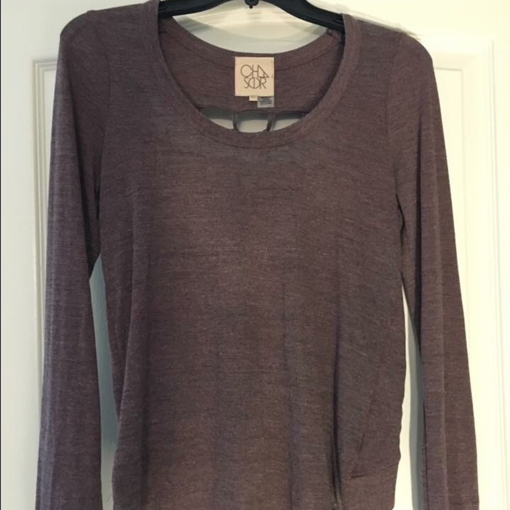 Long Sleeve Scoop Neck Tee in Dusty Plum with Detail at back
